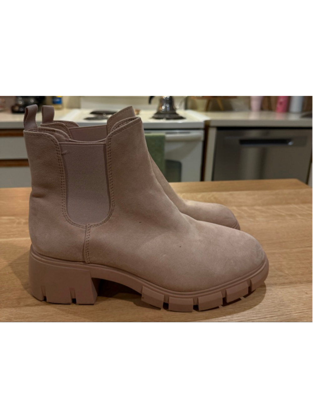 Women's Beige Suede Ankle Boots & Booties Size 9
